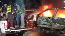 Simulação de assalto do "Novo Cangaço"em Jequié com carros incendiados, tiros e explosões. Confira o vídeo