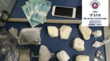 Tráfico de drogas em Jaguaquara, indivíduo tenta fugir, mas foi alcançado por PMs